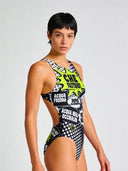 Damski kostium treningowy PINUP 566P - Ale nuda
